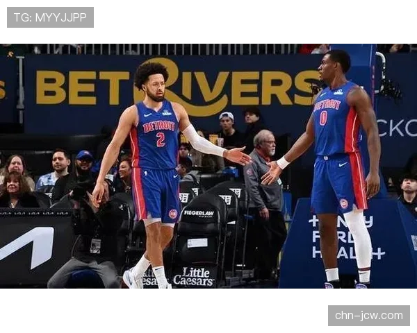 杜伦护框能力与终结效率双提升 活塞内线支柱助力球队战绩飞跃